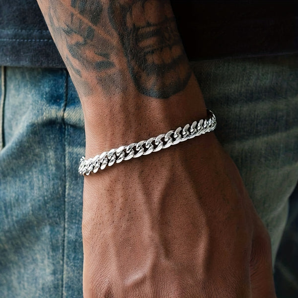 The UrbanLink Chain Bracelet